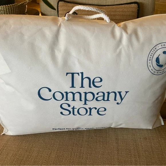 The Company Store Legends Hotel Down Pillow - Thumbnail 4